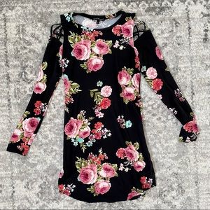 Derek Heart Floral Top